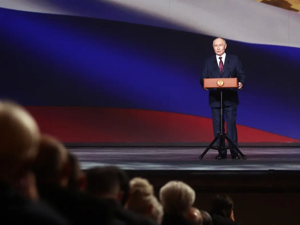 'Clear overkill': Putin rejects claims Russia is behind mass protests in Europe 'Clear overkill': Putin rejects claims Russia is behind mass protests in Europe
