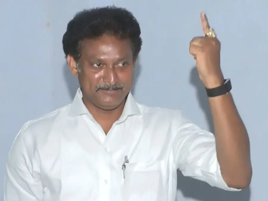 Former DMK education minister Anbil Mahesh Poyyamozhi arrested in Rs 100-crore corruption case
