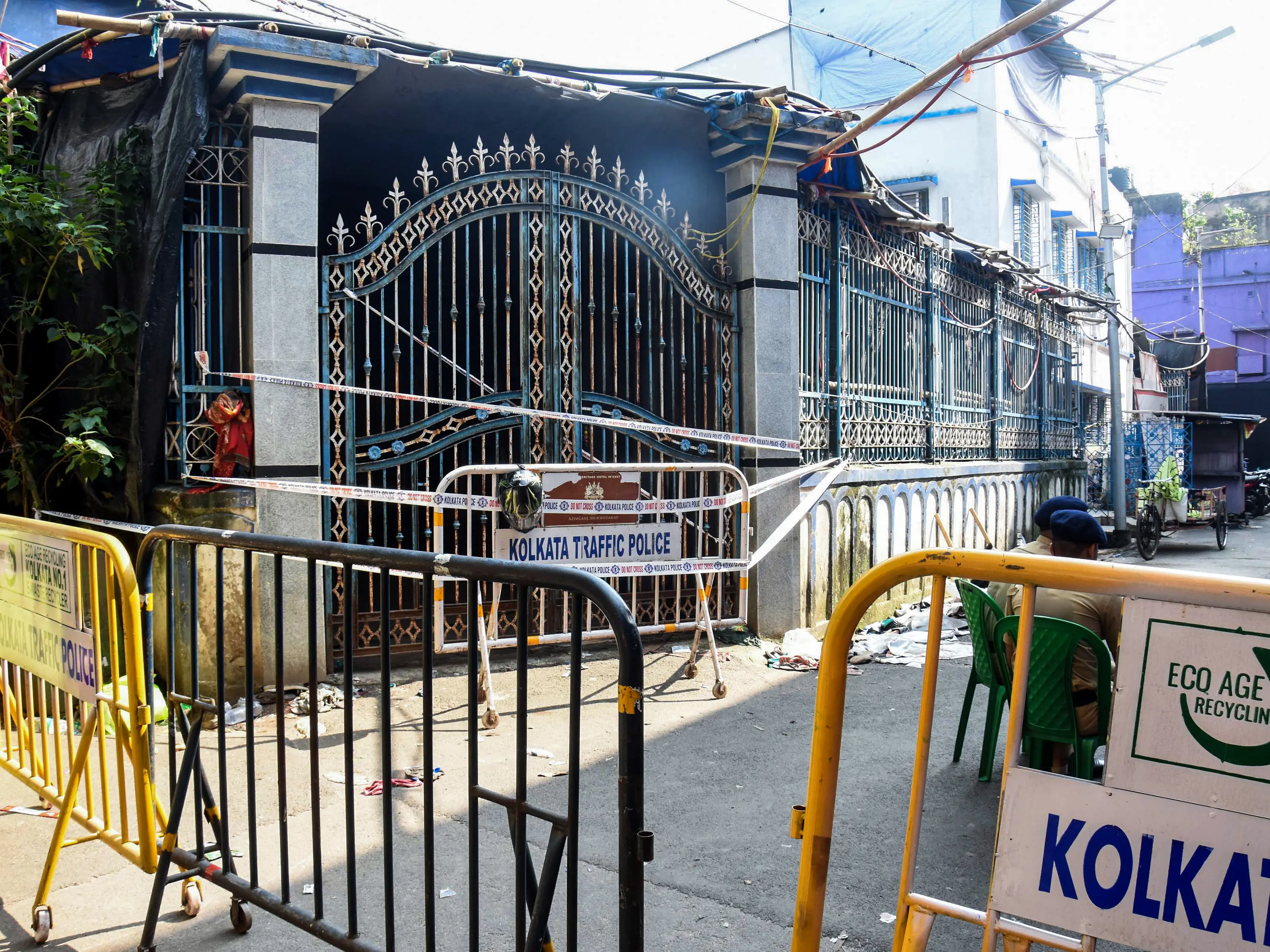 Chorbagan stampede: Footage from 16 of 32 CCTV cameras unavailable, police probe surveillance gaps Chorbagan stampede: Footage from 16 of 32 CCTV cameras unavailable, police probe surveillance gaps