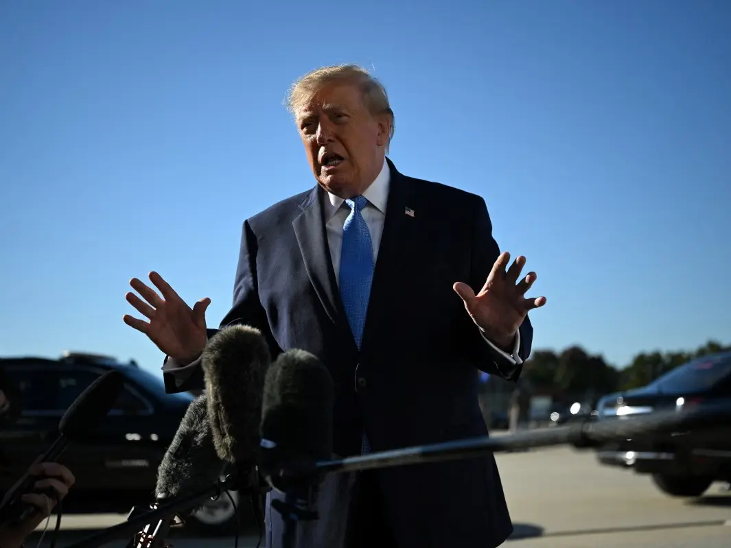 Trump offers $1 million before US midterms. What is he asking Americans to report? Trump offers $1 million before US midterms. What is he asking Americans to report?