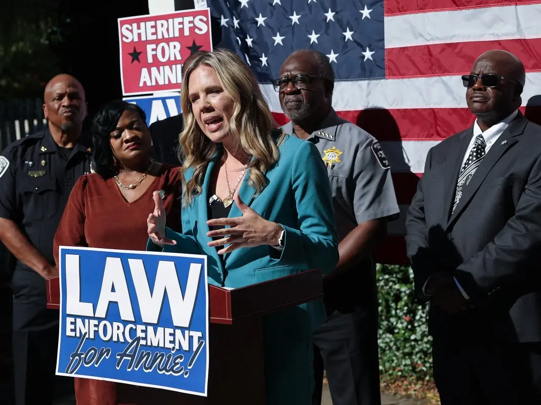 US midterms 2026: Democrat Annie Andrews gains bipartisan backing against Trump's pick Darline Graham in South Carolina Senate race US midterms 2026: Democrat Annie Andrews gains bipartisan backing against Trump's pick Darline Graham in South Carolina Senate race