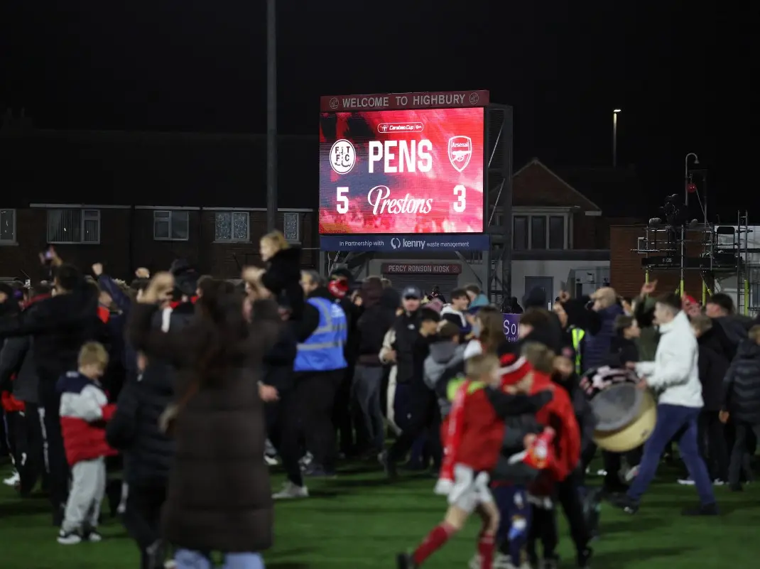 A drone, a red card, and a missed penalty - How Arsenal suffered shock defeat vs Fleetwood in Carabao Cup A drone, a red card, and a missed penalty - How Arsenal suffered shock defeat vs Fleetwood in Carabao Cup