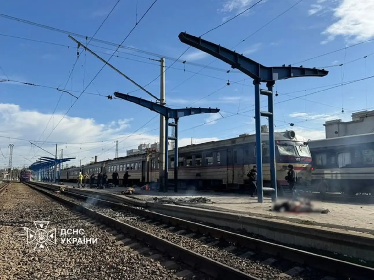 Putin's deadly revenge after attack on Moscow, 14 killed in attack on Ukraine train station | Gravitas Putin's deadly revenge after attack on Moscow, 14 killed in attack on Ukraine train station | Gravitas